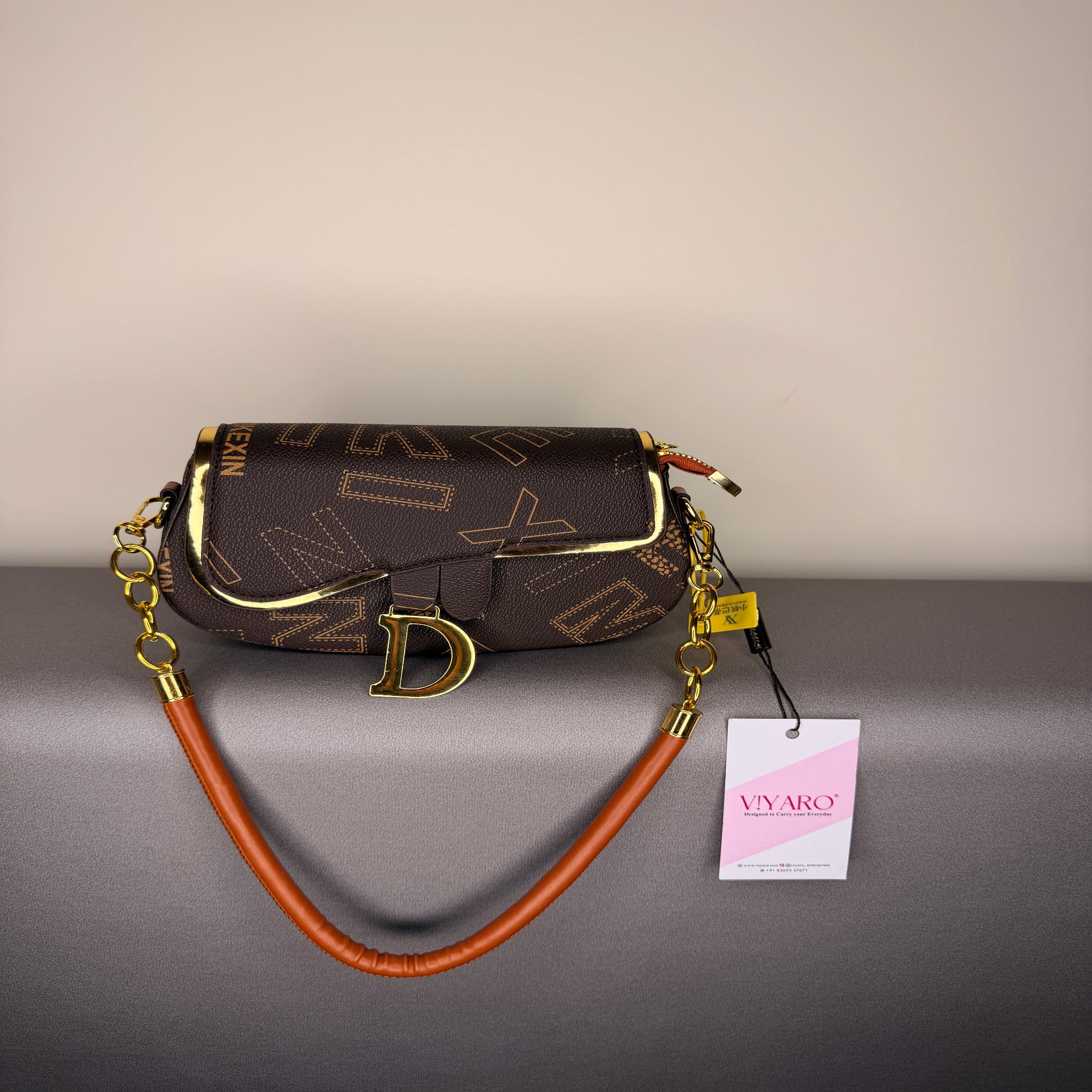 The VIYARO Signature Saddle